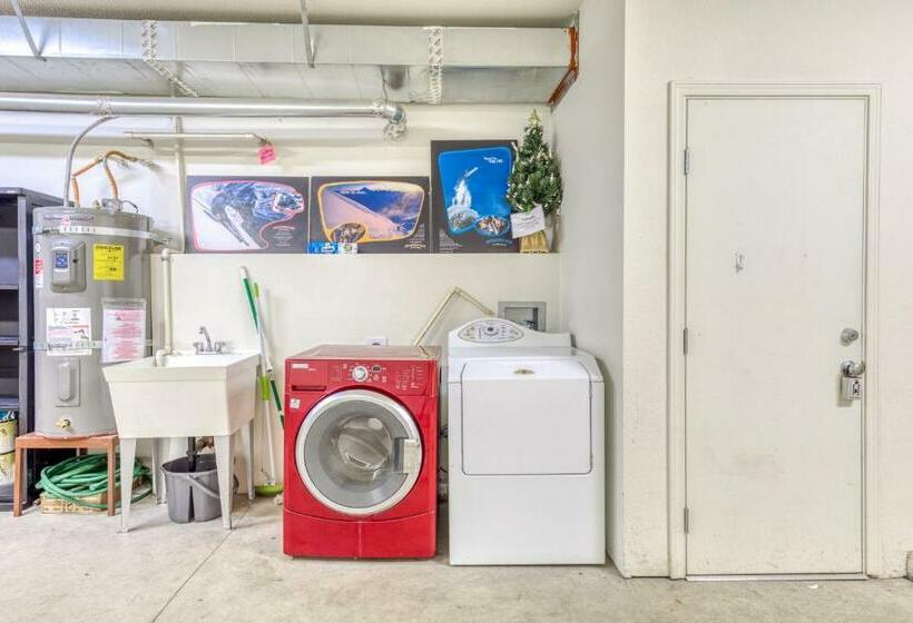 Апартаменты 2 Спальни, The Chefs Chalet At Collins Lake