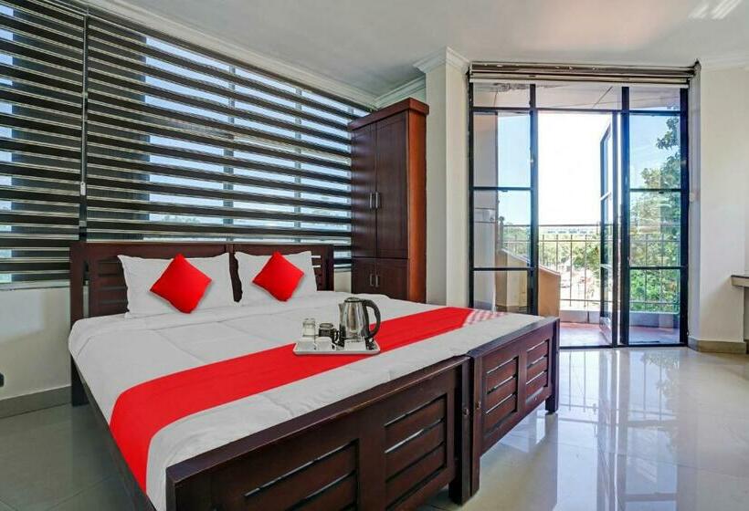 三人经典房间, Flagship 70160 Mezban Grand Suites