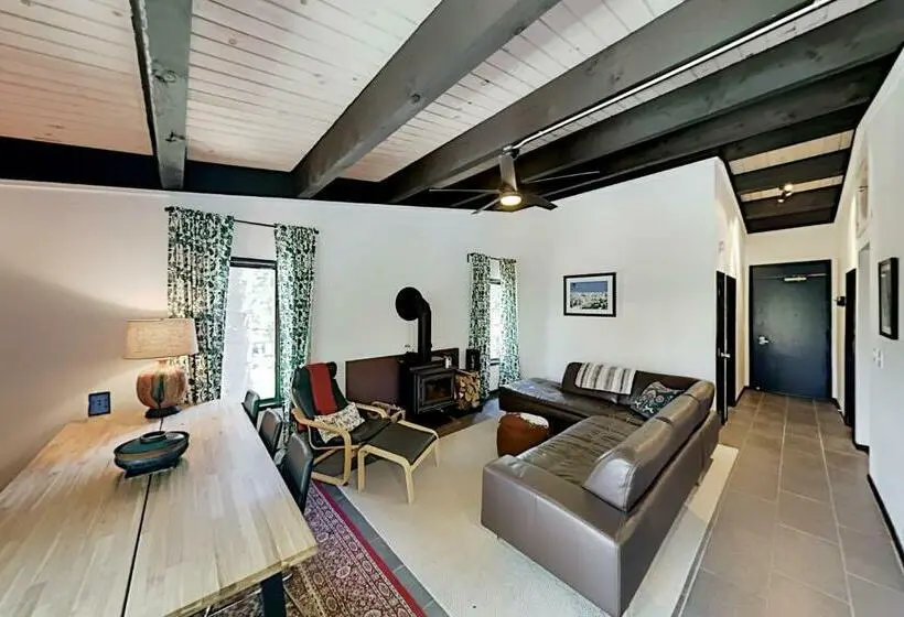 ２ベッドルームハウス, Scott Peak Lodges Condo