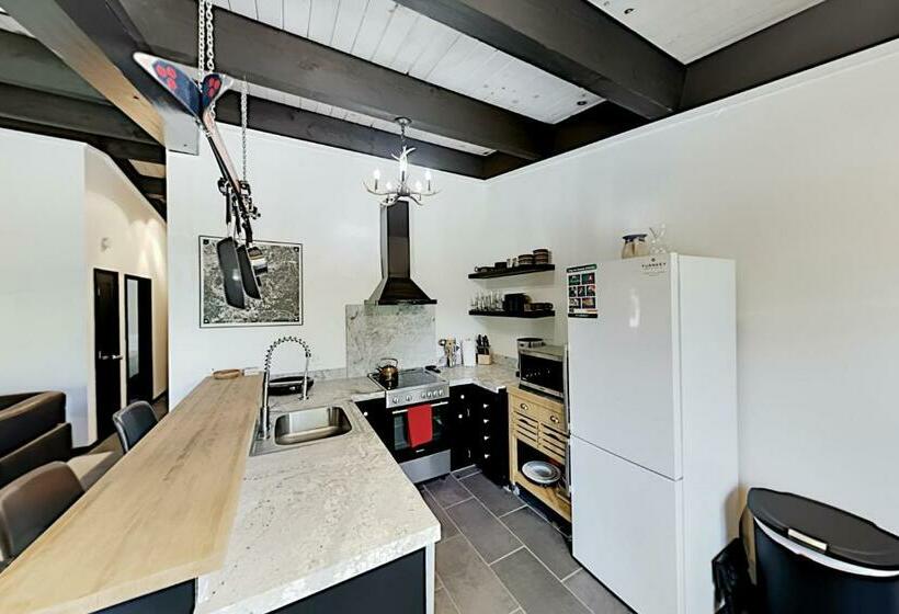 2 Szobás Ház, Scott Peak Lodges Condo