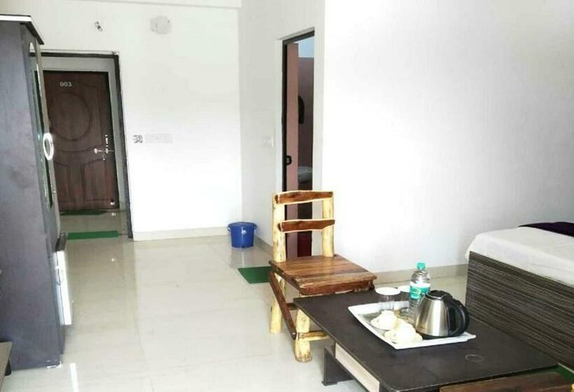 חדר דלוקס, Staymaker Gharana Resort