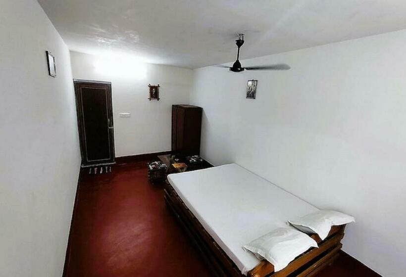 חדר אקונומי, Staymaker Gharana Resort