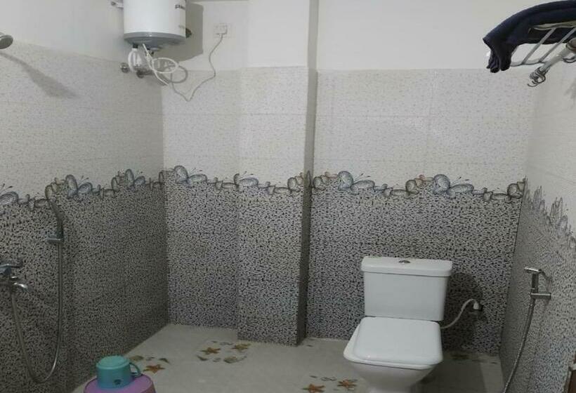 Четырехместный Номер Deluxe, Staymaker Gharana Resort