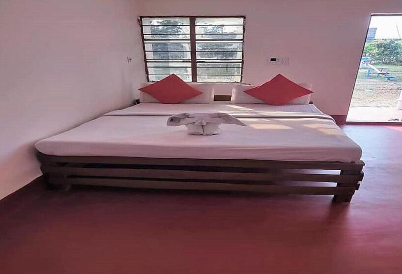 חדר אקונומי, Staymaker Gharana Resort