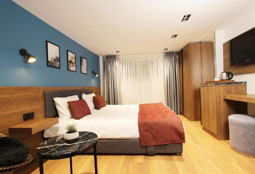 ファミリールーム, Beşiktaş Konuk