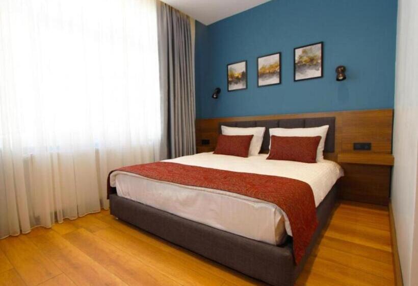 スタンダードルーム, Beşiktaş Konuk