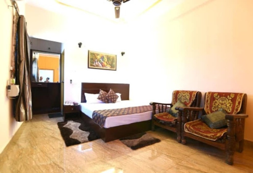 Семейный Номер, Ds Residency Varanasi Prime Location Parking