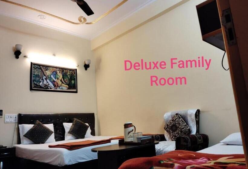 Семейный Номер, Ds Residency Varanasi Prime Location Parking
