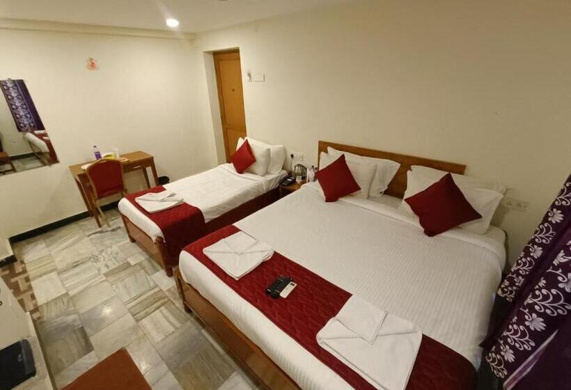 行政三人间, Gt Grande Hotel Near Us Consulate