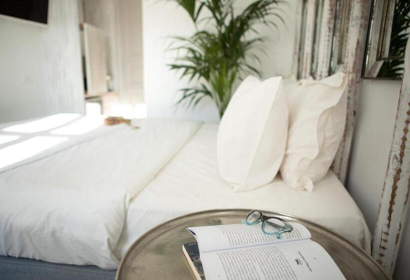 اتاق استاندارد, The Museum Project Oia