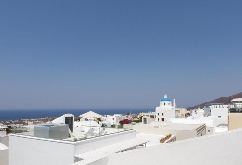 سوییت با چشم‌انداز دریا, The Museum Project Oia