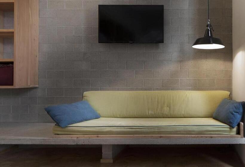 اتاق سوپریور, Concoct Milano