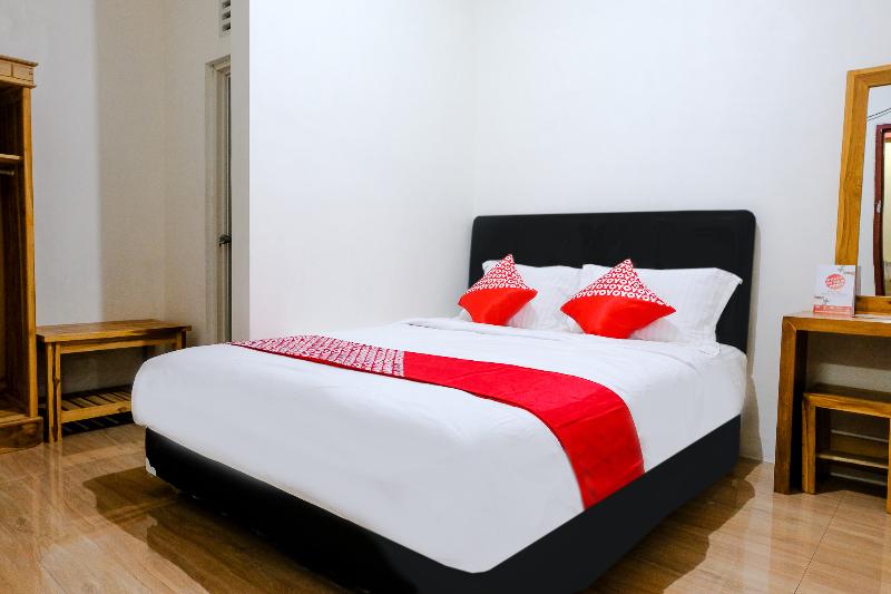 غرفة قياسية, Reddoorz Syariah At Sulfat Malang