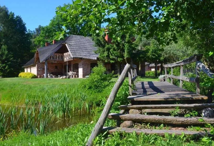Talo 4 Makuuhuonetta, Bębnikąt Osada Leśna Puszcza Notecka