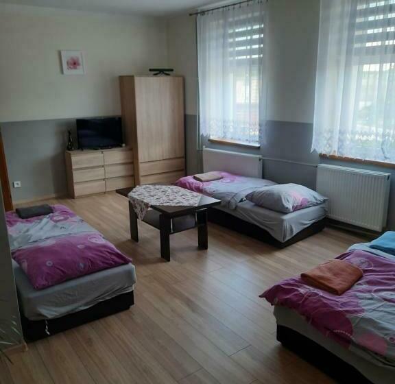 غرفة قياسية رباعية, Gościniec W Starym Młynie