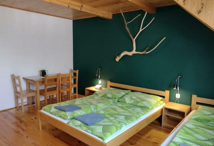 스탠다드 트리플 룸, Jurajska Chata