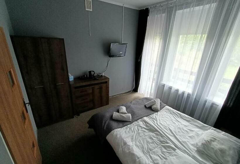 חדר סטנדרט עם מרפסת, Ośrodek Wypoczynkowy Nad Wodospadem