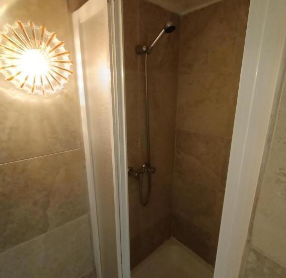 Quarto Basic, Ośrodek Wypoczynkowy Nad Wodospadem