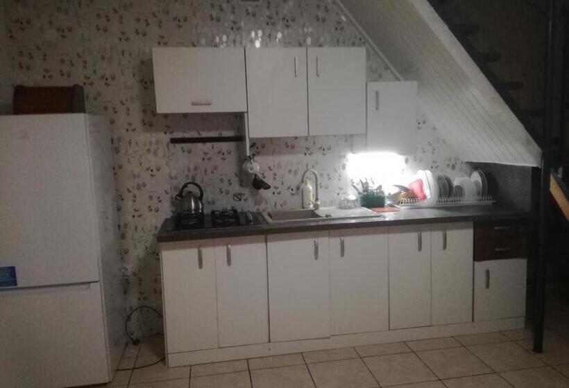 منزل غرفة نوم واحدة, Agrowczasy Nad Stawem