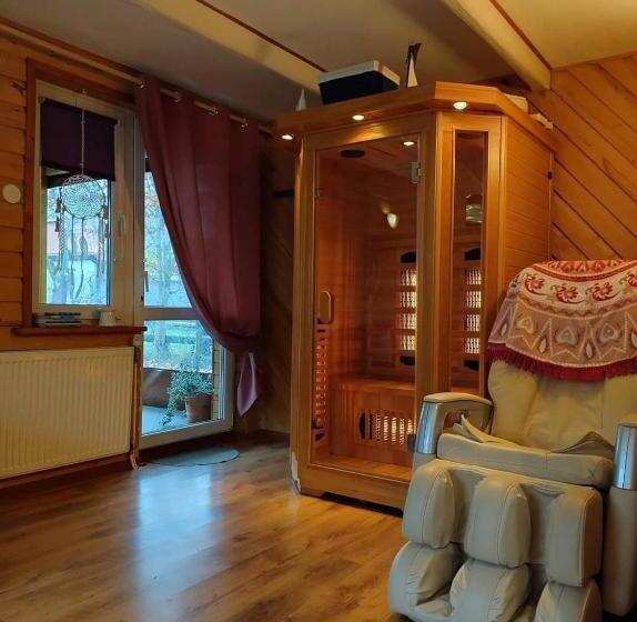 Family Suite, Dom Słoneczko Pokoje Do Wynajęcia W Białowieży