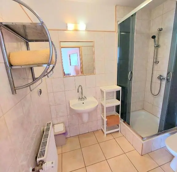 スタンダードトリプルルーム, Marel Apartments U Sowy  Sauna Polanica Zdrój