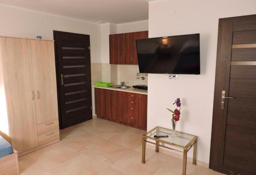 スタンダードトリプルルーム, Noclegi Mączyńskiego