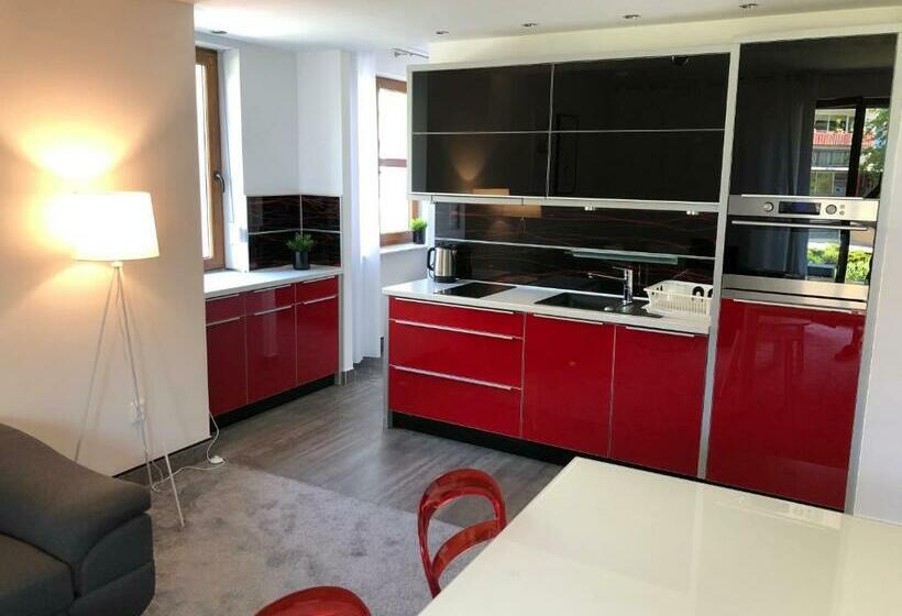 آپارتمان سوپریور 1 خوابه, Apartamenty Bałtyckie   Wczasowa   Osiedle Zamknięte, Winda, Miejsce Parkingowe