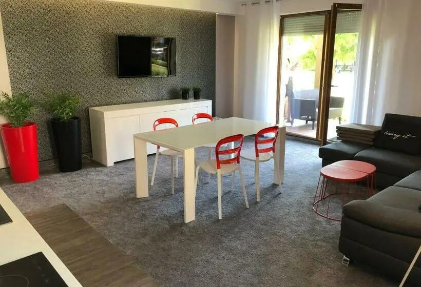 １ベッドルームのスーペリアアパートメント, Apartamenty Bałtyckie   Wczasowa   Osiedle Zamknięte, Winda, Miejsce Parkingowe