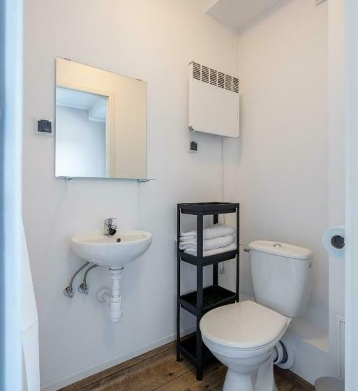 スタンダード４人部屋, Happy Pokoje Zator   3,5km Energylandia