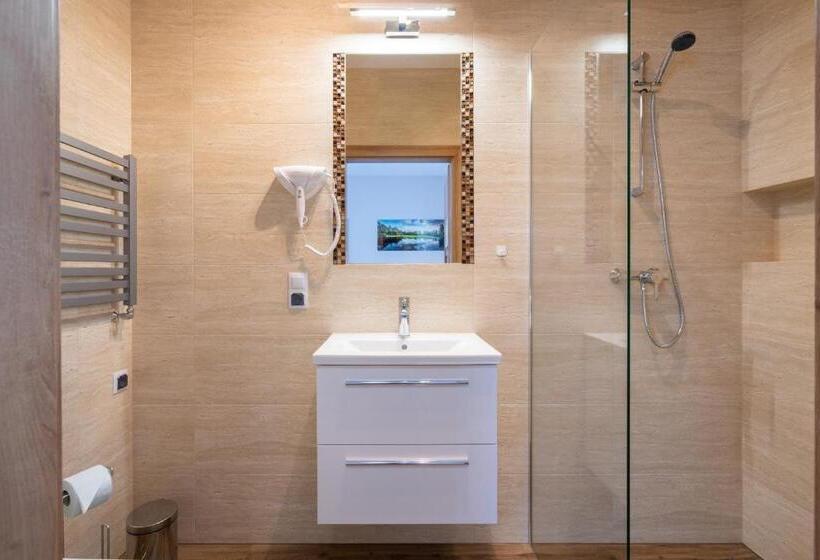 デラックスの４人部屋, Happy Pokoje Zator   3,5km Energylandia