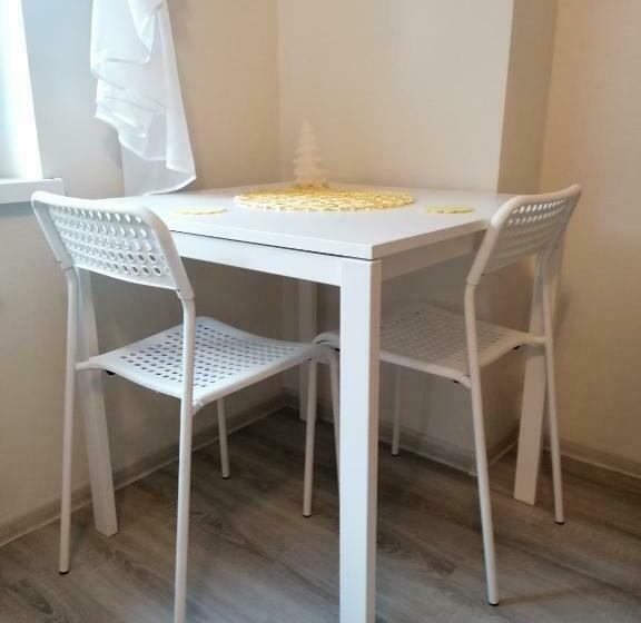 חדר סטנדרט, Pod Dębem