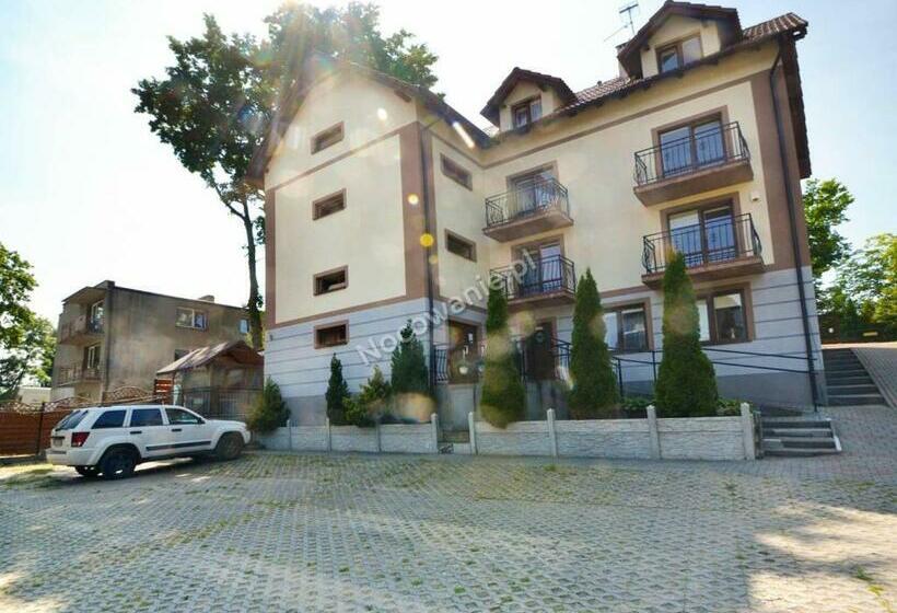 חדר סטנדרט, Pod Dębem