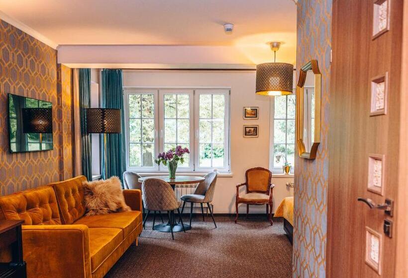 디럭스 룸, Willa Skalniak