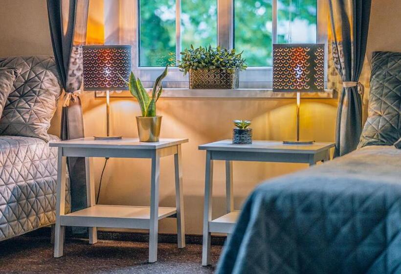 침실 2개 아파트, Willa Skalniak