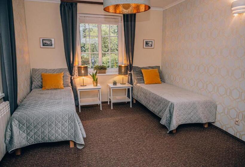 침실 2개 아파트, Willa Skalniak