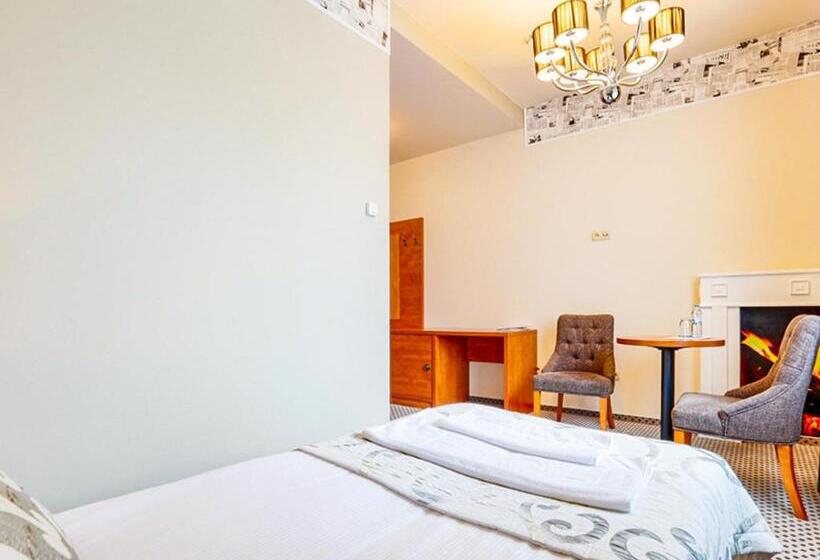 חדר סטנדרט יחיד מותאם לאדם עם מוגבלויות, Magiczny Zakątek