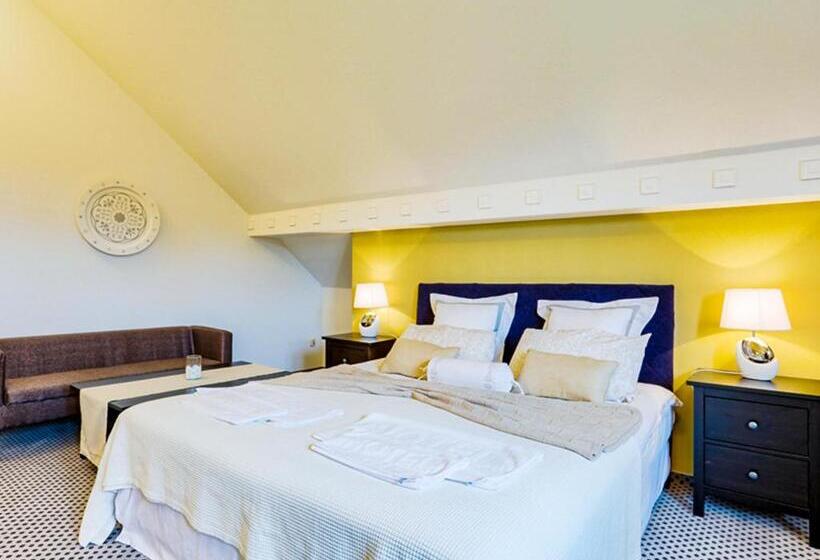 דירת חדר, Magiczny Zakątek