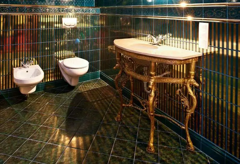 庭の見える1ベッドルームアパートメント, Pałac żelechów Spa & Wellness
