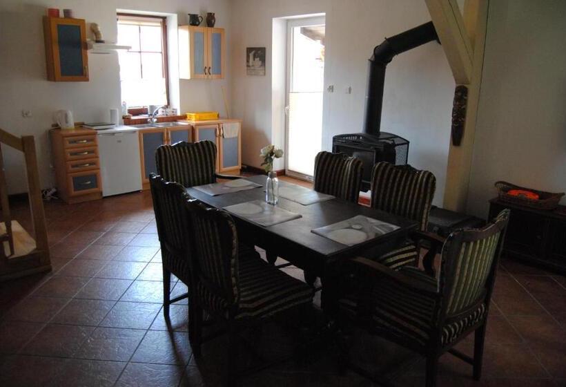 חדר סטודיו סטנדרד, Siedlisko Konradówka