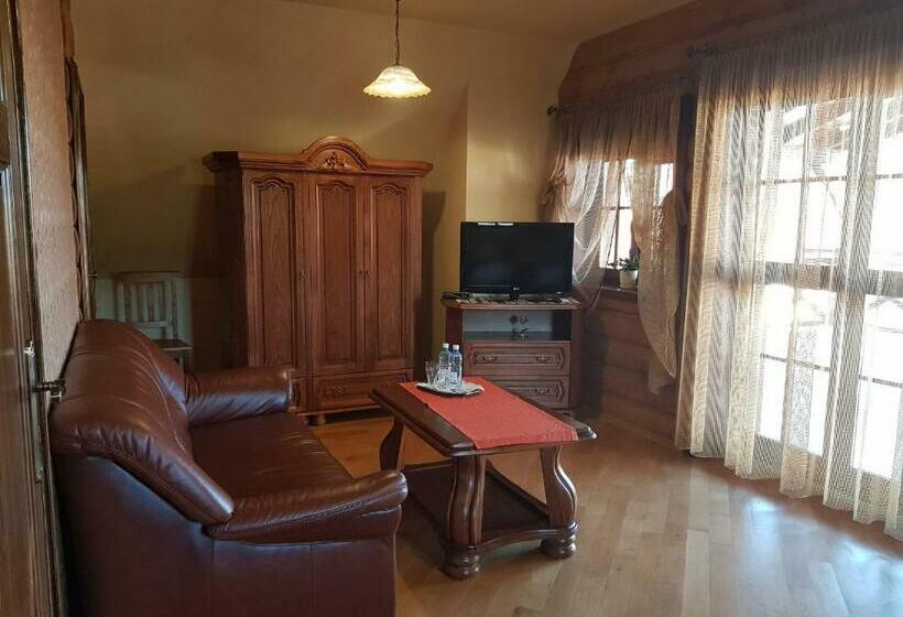 四人标准间, Stary Lwów