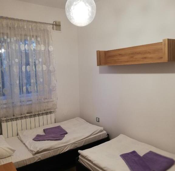 Standard studio with lake view, Zajazd Turystyczny Hetman