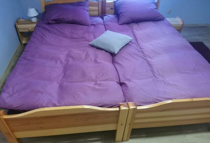 带共用浴室的标准房间, Zakole Sanu