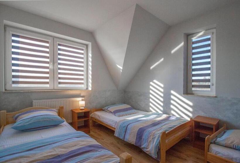 ファミリールーム, Helenowo