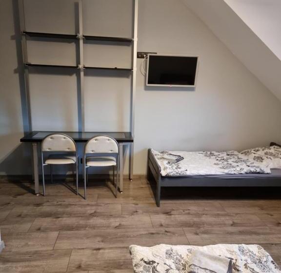 اتاق لوکس, Noclegi 24/h Leszczynek