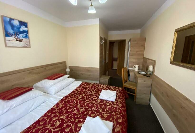 חדר בסיסי, Arka Centrum Rekreacji Wypoczynku I Rehabilitacji