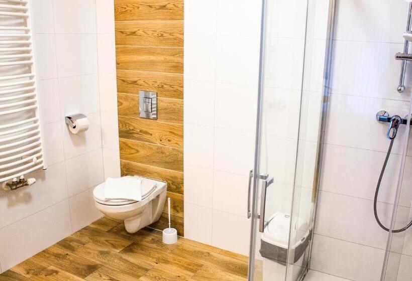 استودیو استاندارد با بالکن, żelazne Wrota