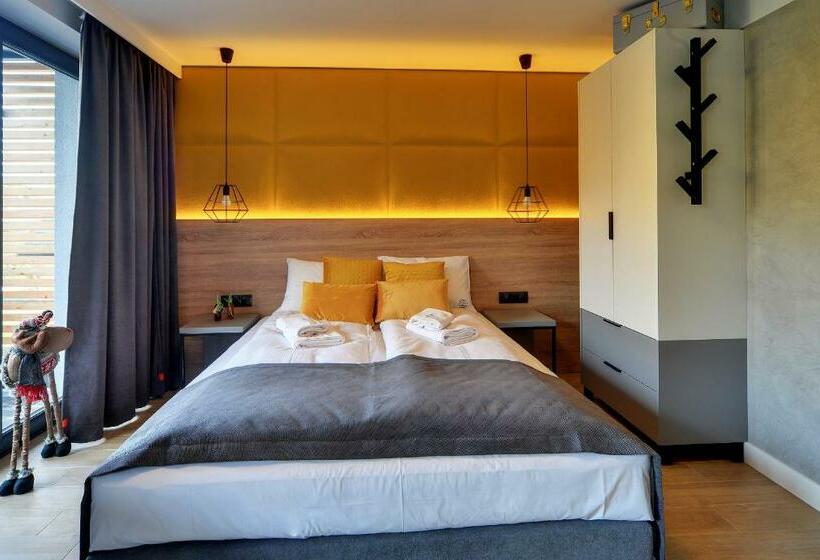 اتاق استاندارد, Walizka Wspomnień