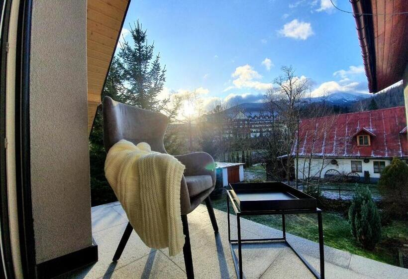 اتاق لوکس چهار تخته, Walizka Wspomnień