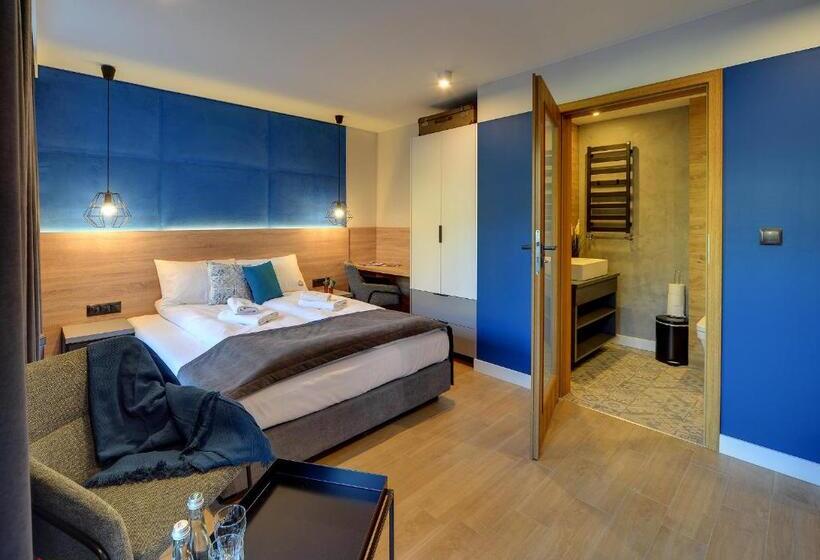 اتاق استاندارد, Walizka Wspomnień