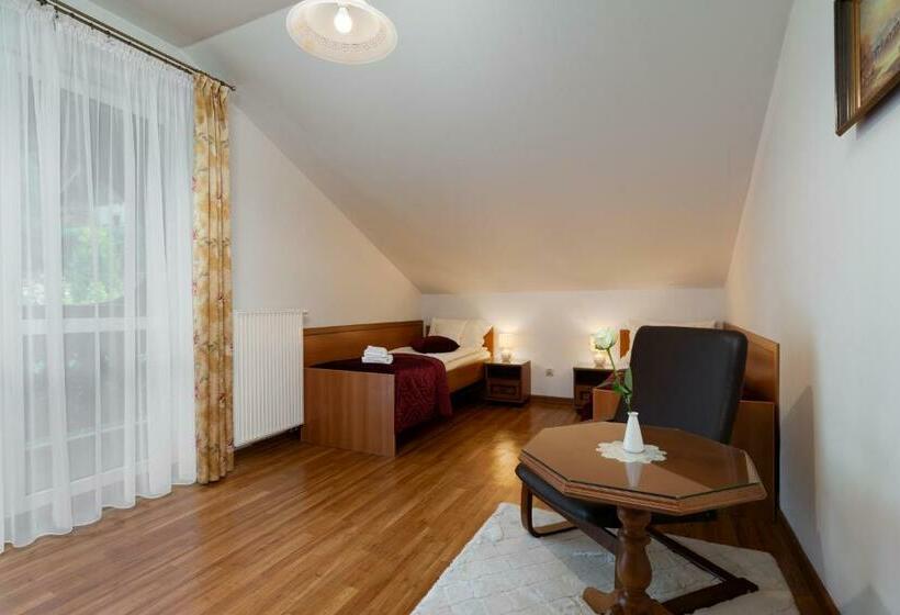 اتاق استاندارد, Willa Jerrego